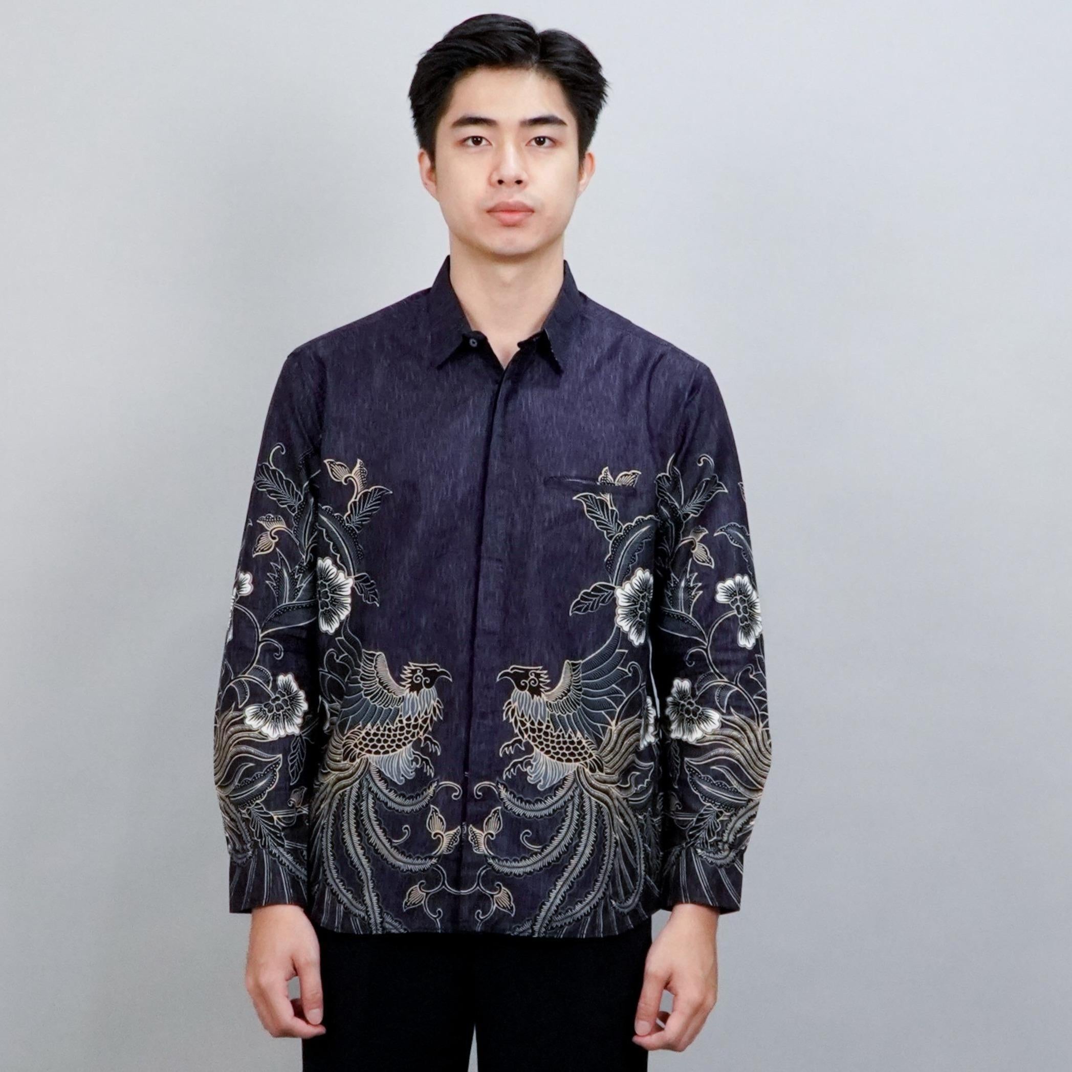Swipe Up Kemeja Batik Pria Modern Slimfit Katun Lengan Panjang Motif Gokura