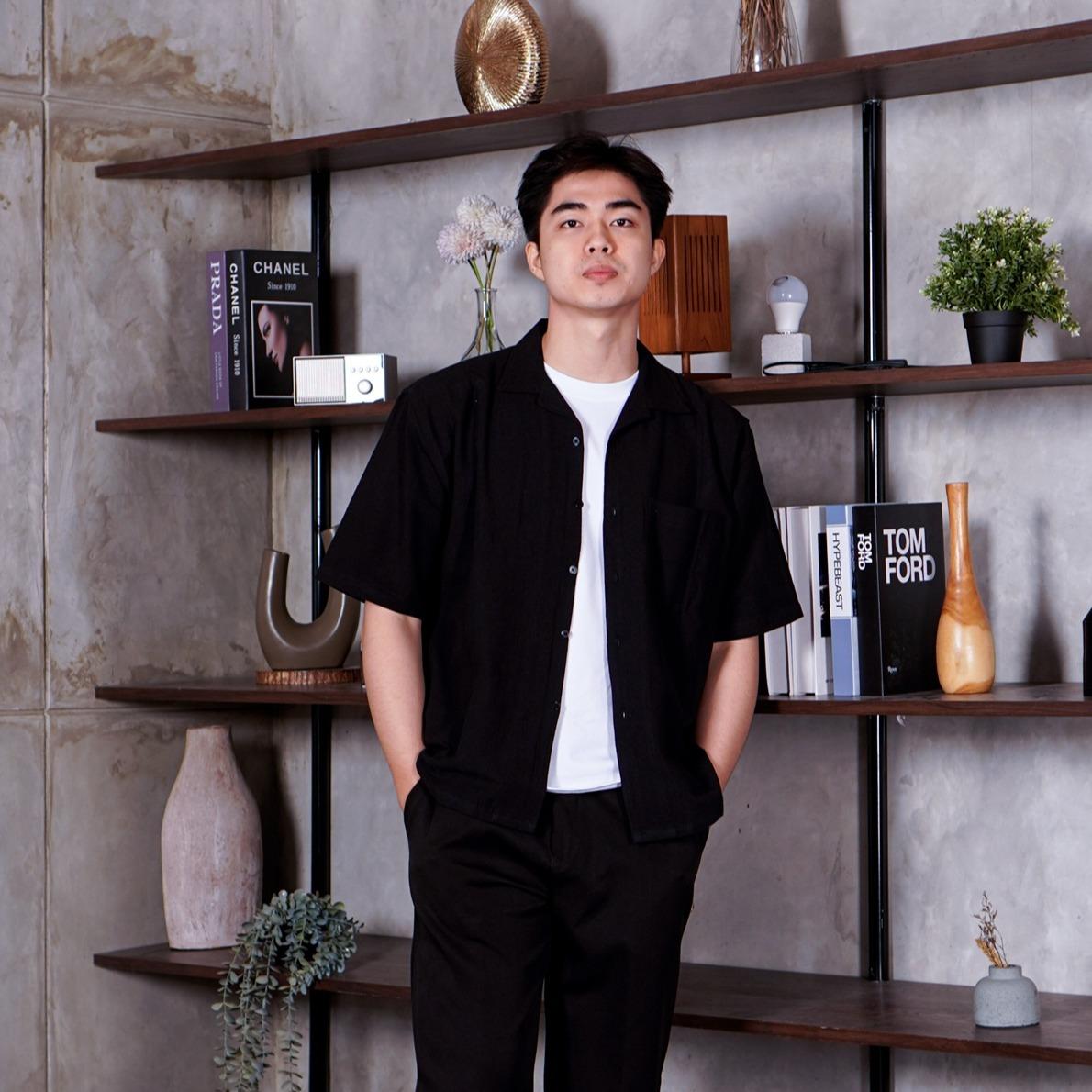 Swipe Up Kemeja Linen Oversize Cuban Bowling Shirt Linen Premium Kerah Lengan Pendek Cream