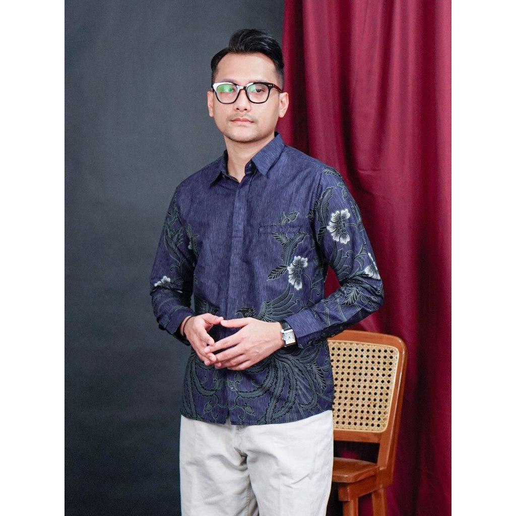 Swipe Up Kemeja Batik Pria Modern Slimfit Katun Lengan Panjang Motif Gokura