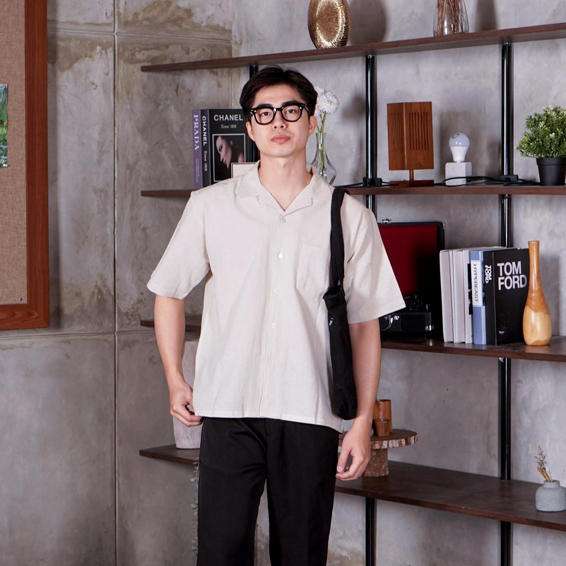 Swipe Up Kemeja Linen Oversize Cuban Bowling Shirt Linen Premium Kerah Lengan Pendek Cream
