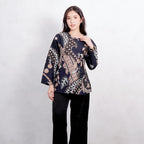 Swipe Up Kemeja Batik Blouse Wanita Modern Akai Navy Cream