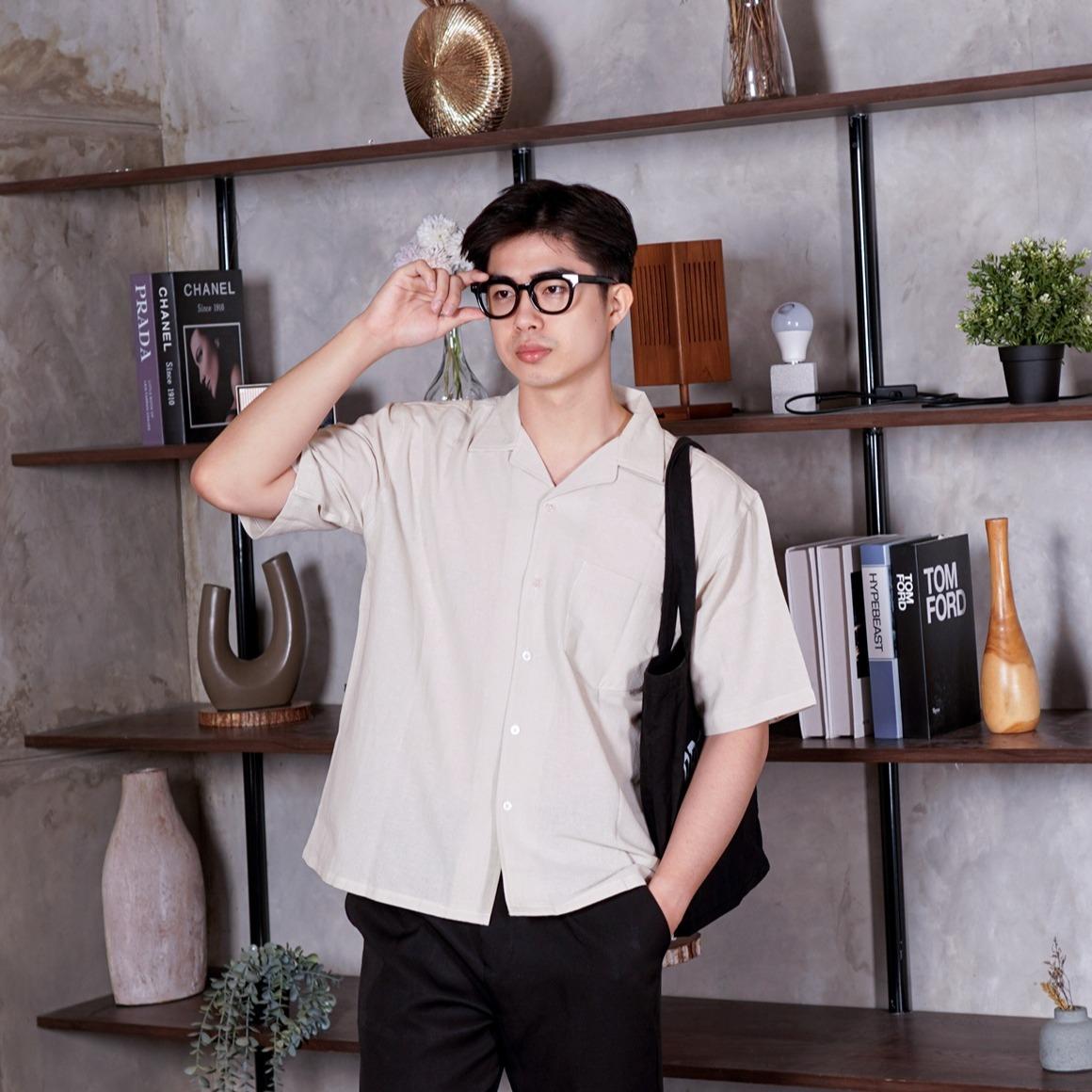 Swipe Up Kemeja Linen Oversize Cuban Bowling Shirt Linen Premium Kerah Lengan Pendek Cream