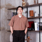 Swipe Up Kemeja Linen Oversize Cuban Bowling Shirt Linen Premium Kerah Lengan Pendek Coklat