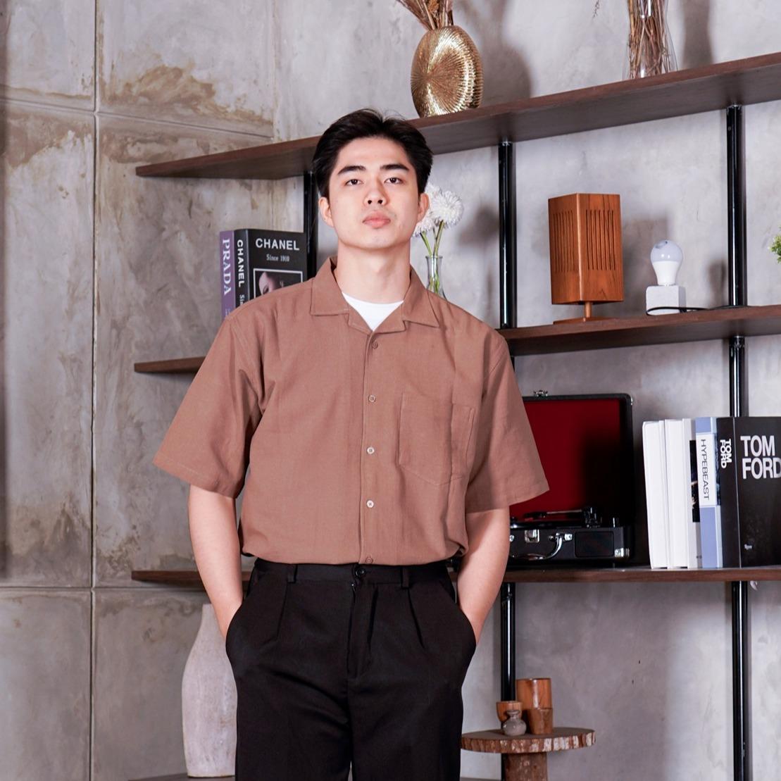 Swipe Up Kemeja Linen Oversize Cuban Bowling Shirt Linen Premium Kerah Lengan Pendek Coklat