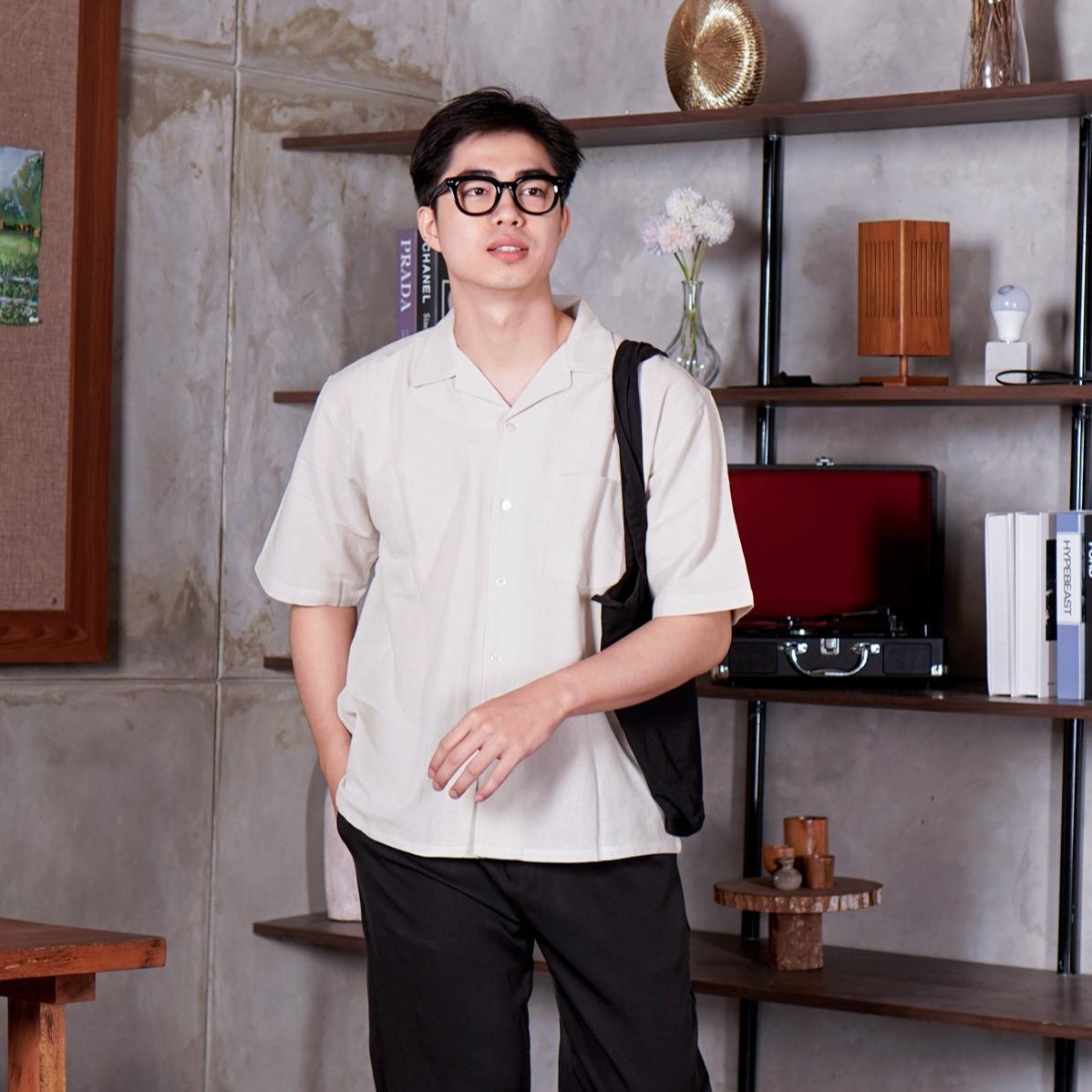 Swipe Up Kemeja Linen Oversize Cuban Bowling Shirt Linen Premium Kerah Lengan Pendek Cream