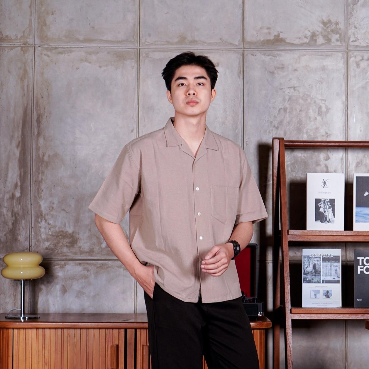 Swipe Up Kemeja Linen Oversize Cuban Bowling Shirt Linen Premium Kerah Lengan Pendek Coklat