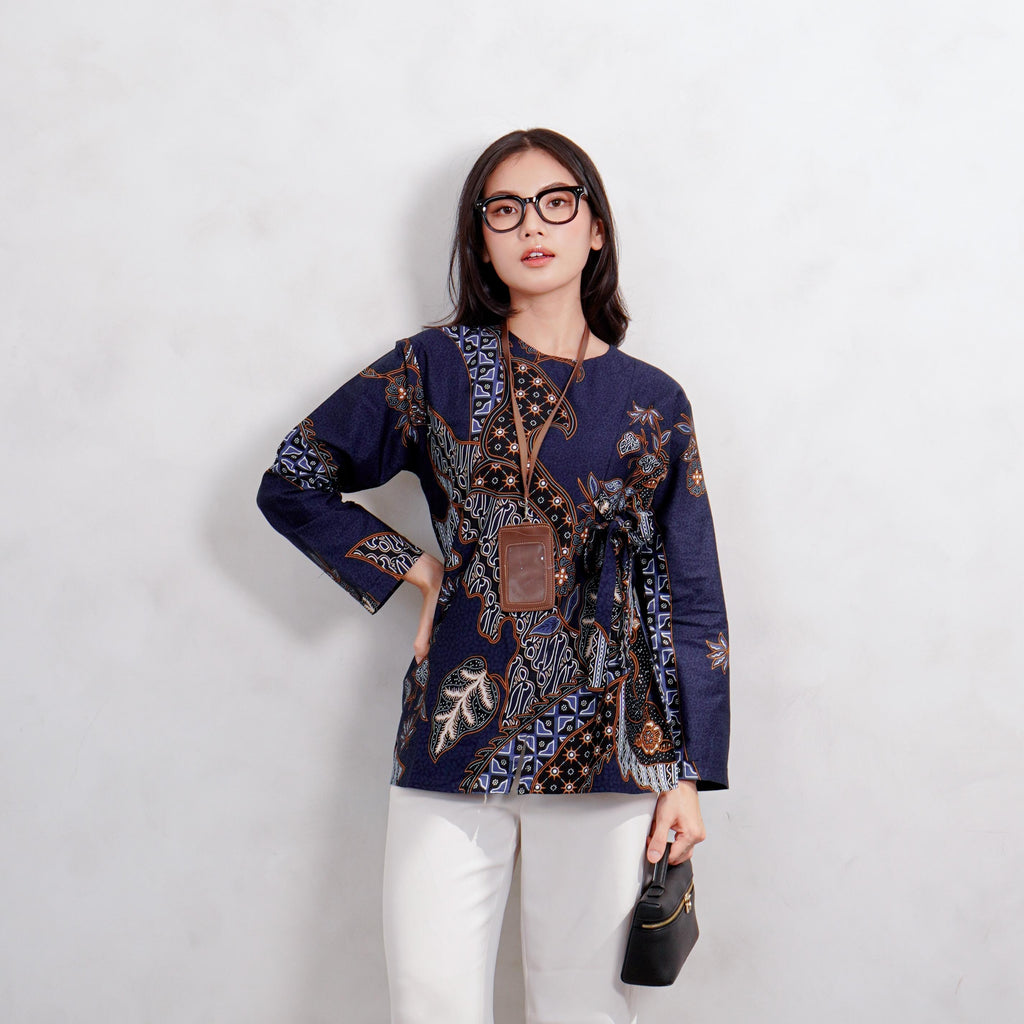 Swipe Up Kemeja Blouse Batik Wanita Modern Akai Navy Brown