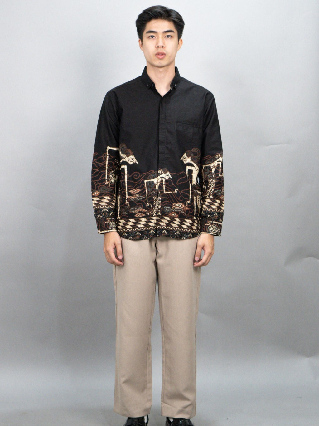 Swipe Up Kemeja Batik Pria Modern Lengan Panjang Arjuna Black Brown