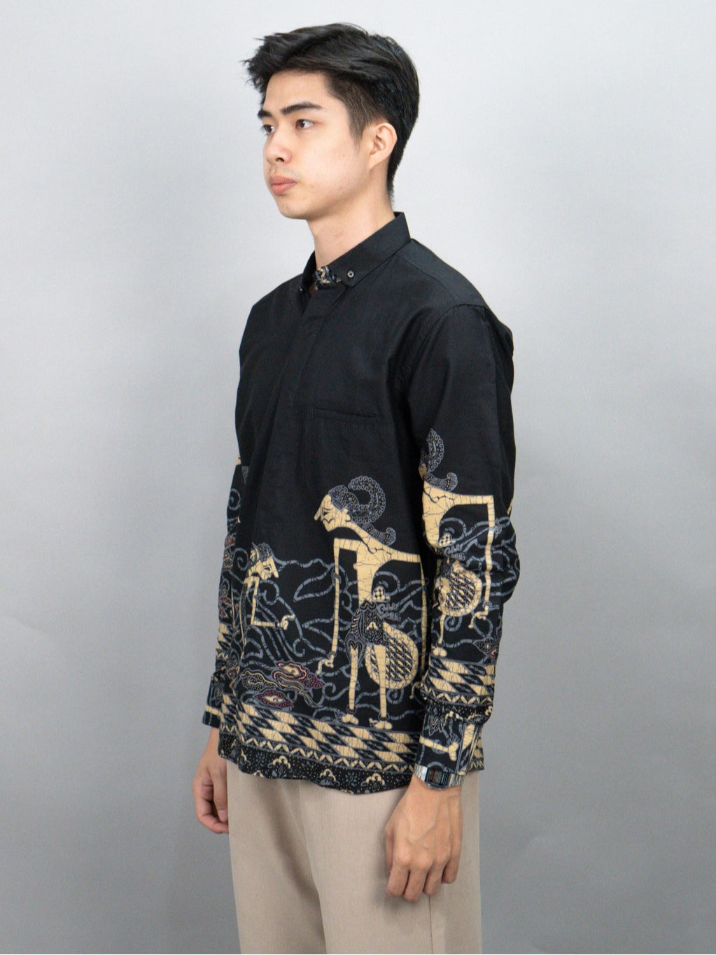 Swipe Up Kemeja Batik Pria Modern Lengan Panjang Arjuna Black Navy
