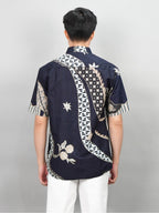 Swipe Up Kemeja Batik Pria Modern Lengan Pendek Akai Navy Cream