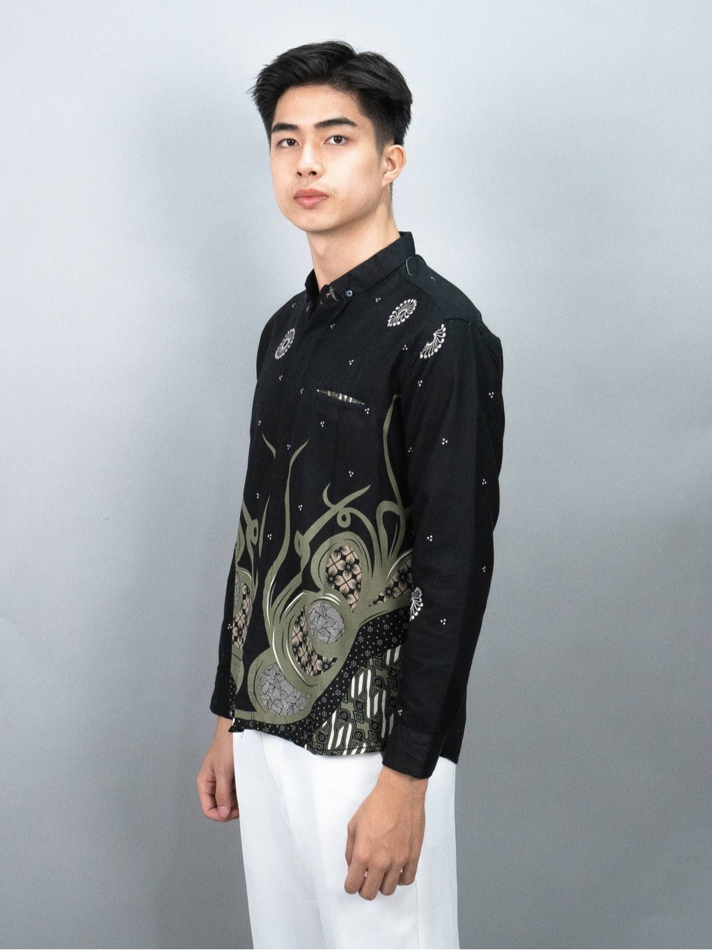 Swipe Up Kemeja Batik Pria Modern Lengan Panjang Night Green