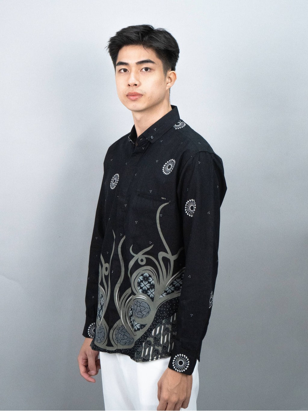 Swipe Up Kemeja Batik Pria Modern Jumbo Lengan Panjang Night