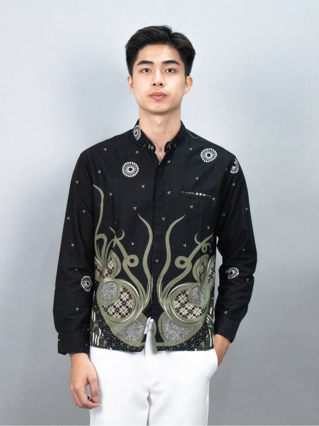 Swipe Up Kemeja Batik Pria Modern Lengan Panjang Night Green