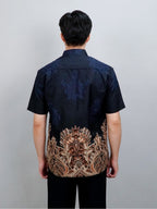 Swipe Up Kemeja Batik Pria Modern Lengan Pendek Charisma Navy