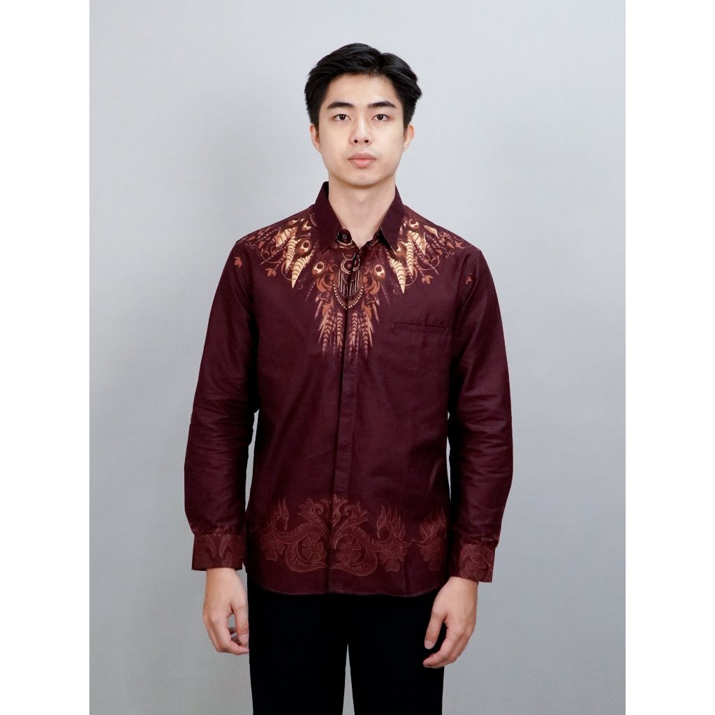 Swipe Up Kemeja Batik Pria Modern Slimfit Lengan Panjang Wagayama Maroon