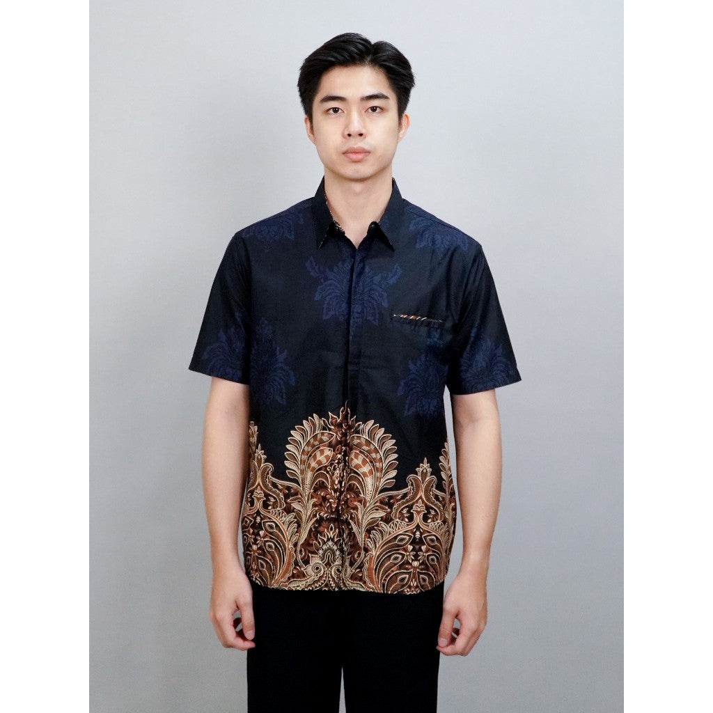 Swipe Up Kemeja Batik Pria Modern Lengan Pendek Charisma Black