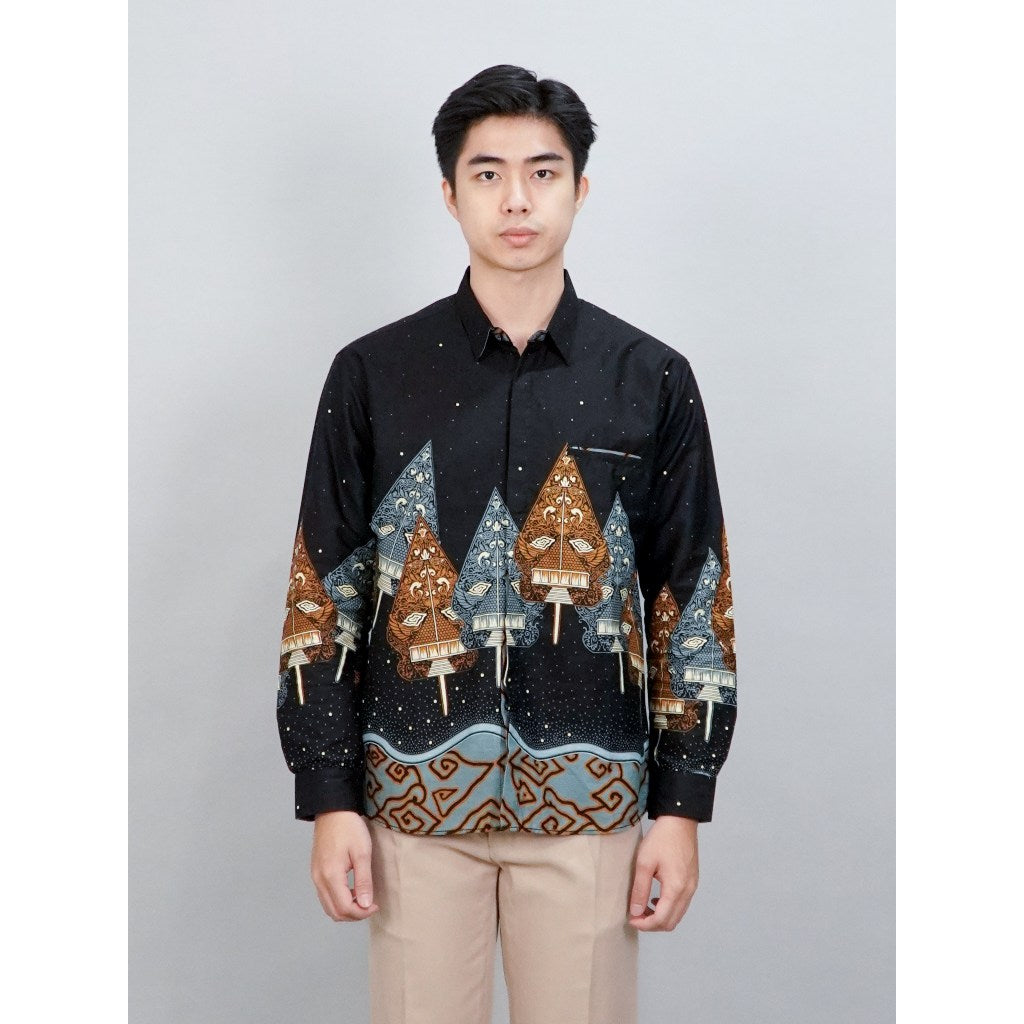 Swipe Up Kemeja Batik Pria Modern Slimfit Lengan Panjang Wayang Laksmana