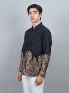 Swipe Up Kemeja Batik Pria Modern Slimfit Lengan Panjang Charisma Black
