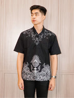 Swipe Up Kemeja Batik Pria Modern Lengan Pendek Widura Black