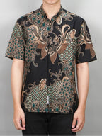 Swipe Up Kemeja Batik Pria Modern Slimfit Lengan Pendek Ajisai