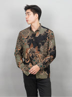 Swipe Up Kemeja Batik Pria Modern Slimfit Lengan Panjang Ajisai