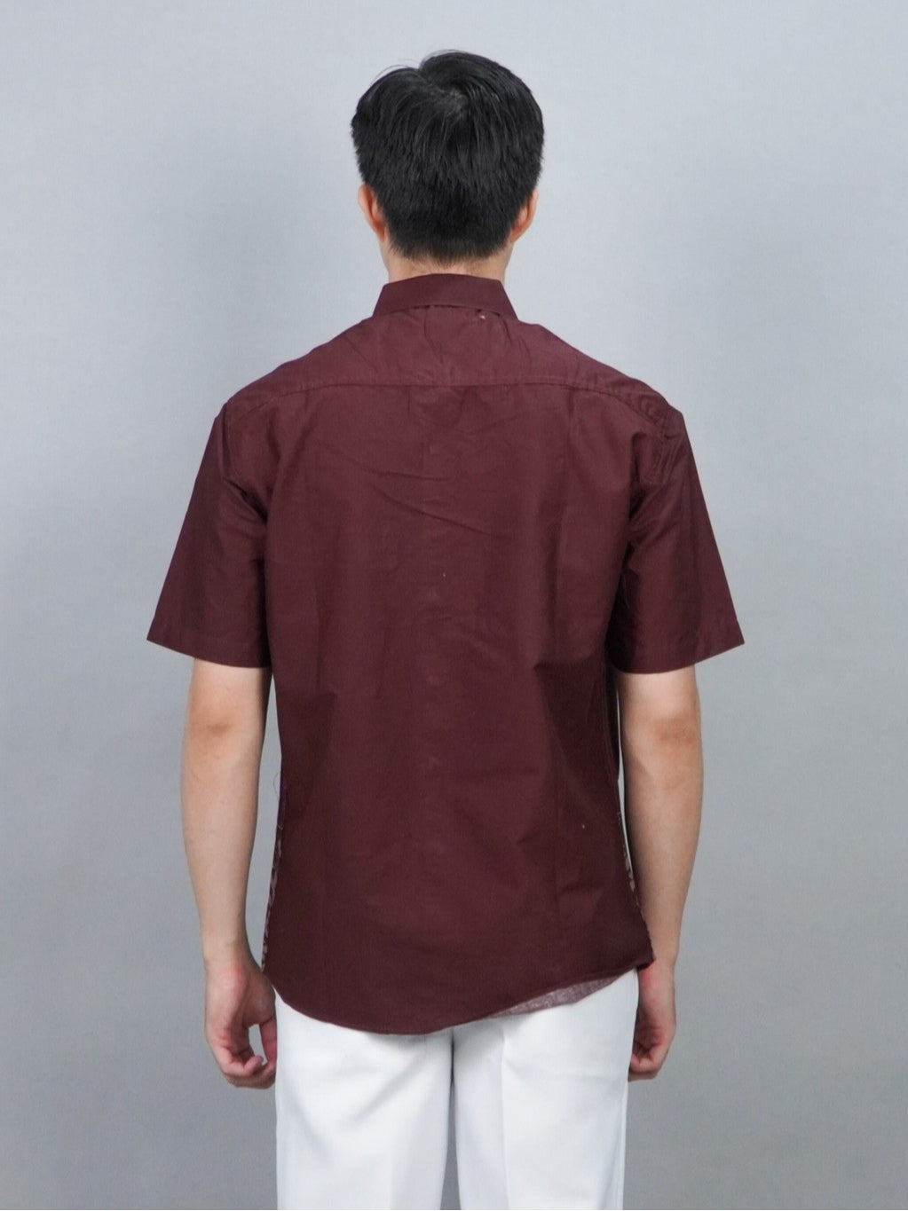 Swipe Up Kemeja Batik Pria Modern Lengan Pendek Widura Maroon