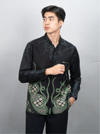 Swipe Up Kemeja Batik Pria Modern Lengan Panjang Krisan