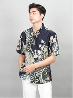 Swipe Up Kemeja Batik Pria Modern Lengan Pendek Akai Navy Cream