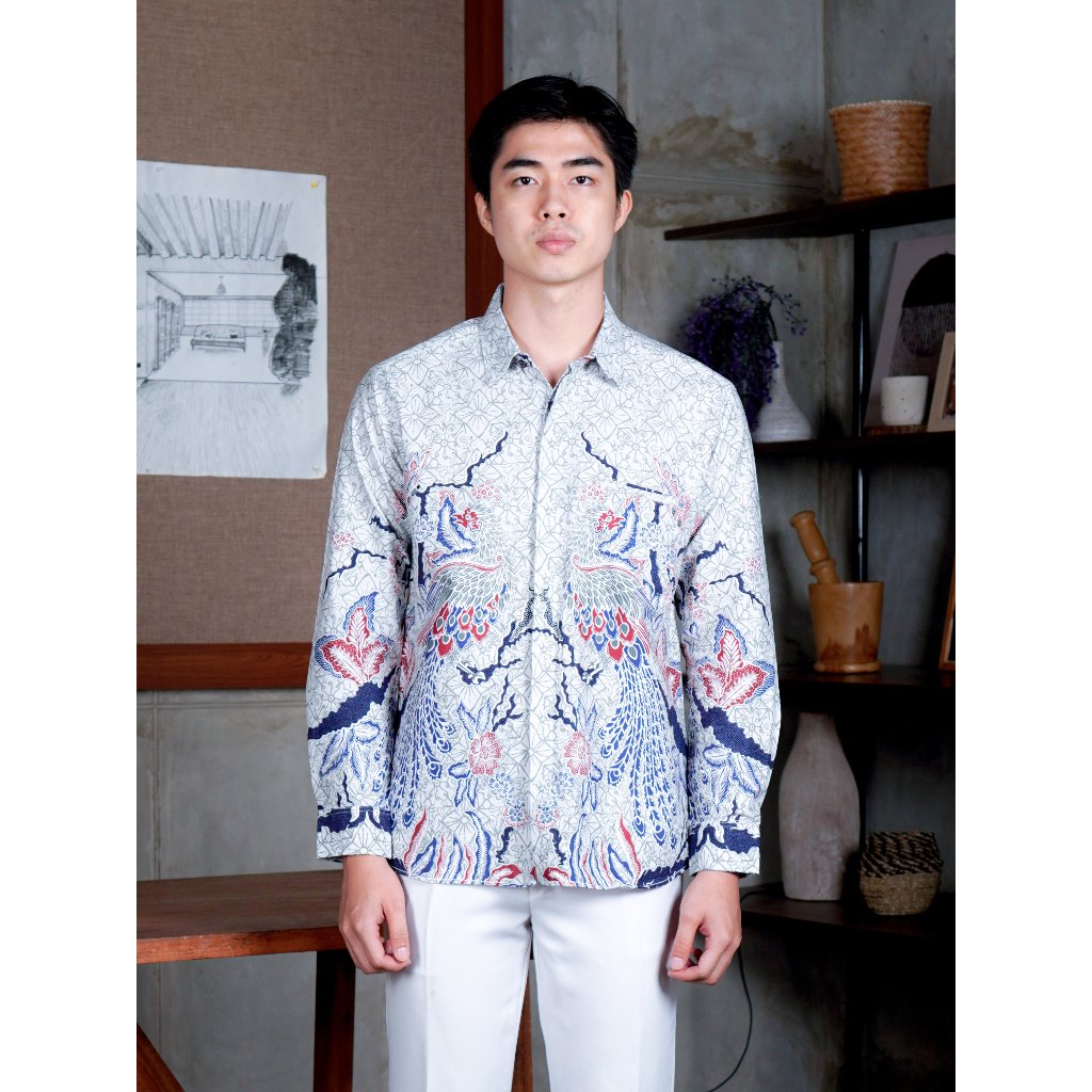 Swipe Up Kemeja Batik Pria Modern Slimfit Lengan Panjang Shiroi Blue