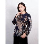 Swipe Up Kemeja Batik Couple Pria Wanita Modern Akai Navy Cream