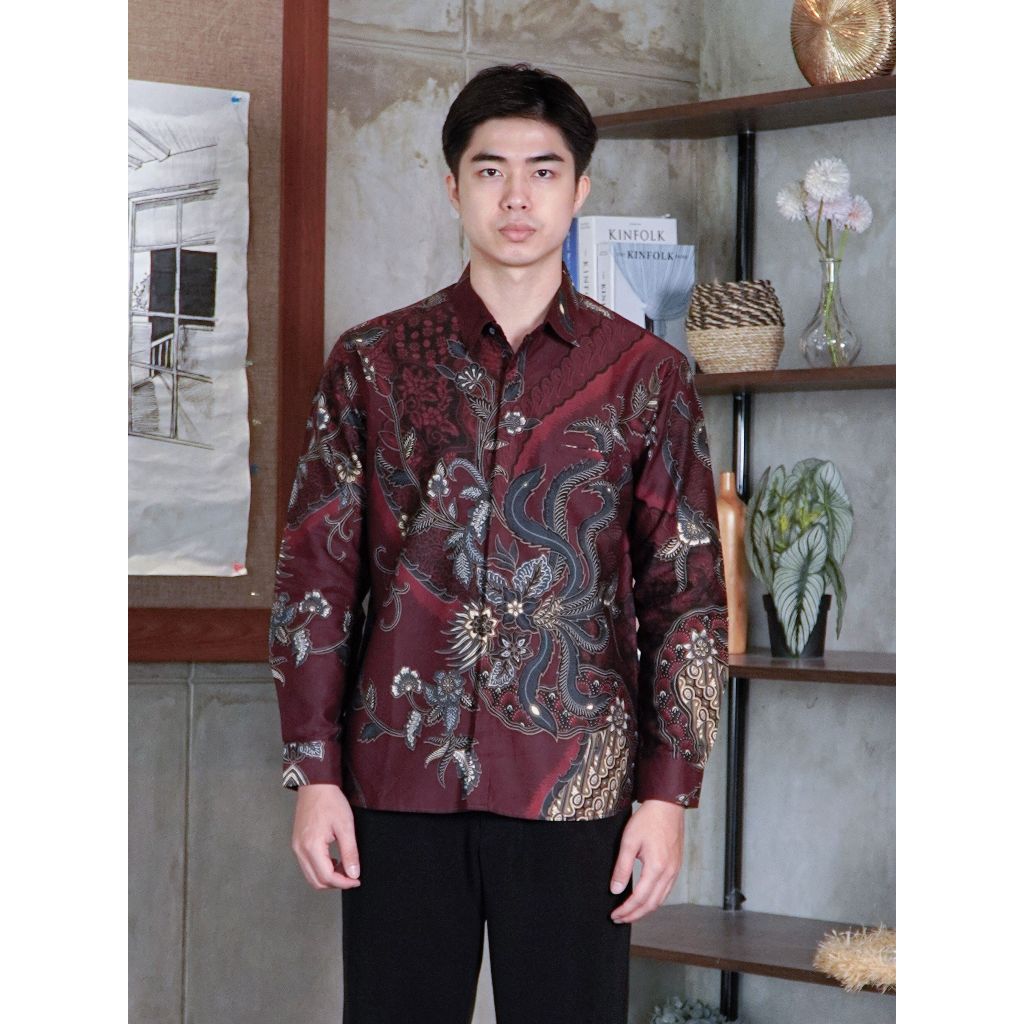 Swipe Up Kemeja Batik Pria Modern Slimfit Lengan Panjang Hoya Maroon