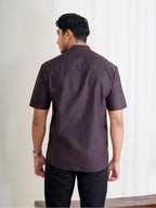 Swipe Up Kemeja Koko Pria Modern Katun Lengan Pendek Motif Arkan Mahogany