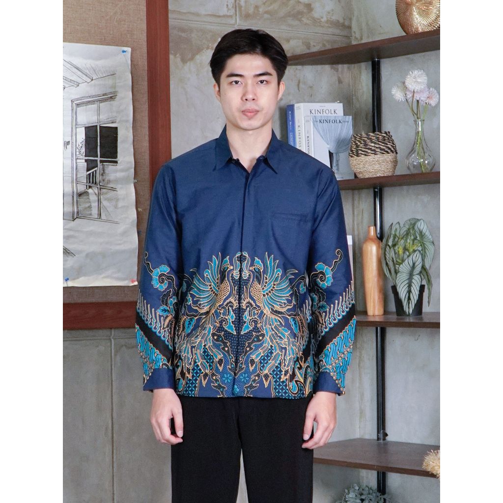 Swipe Up Kemeja Batik Pria Modern Slimfit Lengan Panjang Prabu Emerald Blue