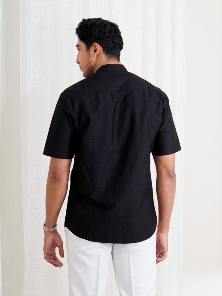 Swipe Up Kemeja Koko Pria Modern Katun Lengan Pendek Motif Arfathan Black