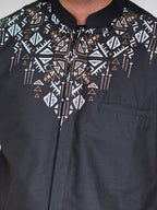 Swipe Up Kemeja Koko Pria Modern Katun Lengan Pendek Motif Arfathan Black