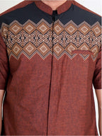 Swipe Up Kemeja Koko Pria Modern Katun Lengan Pendek Motif Aydan Brown