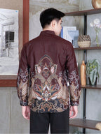 Swipe Up Kemeja Batik Pria Modern Slimfit Lengan Panjang Abimanyu Mahogany