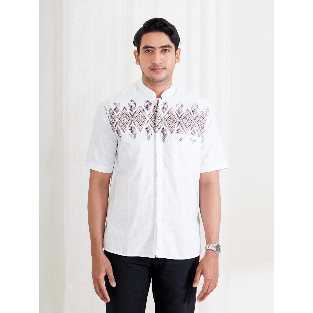 Swipe Up Kemeja Koko Pria Modern Katun Lengan Pendek Motif Ghaisan Maroon