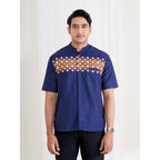 Swipe Up Kemeja Koko Pria Modern Katun Lengan Pendek Motif Fayez Navy