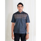 Swipe Up Kemeja Koko Pria Modern Katun Lengan Pendek Motif Aydan Emerald