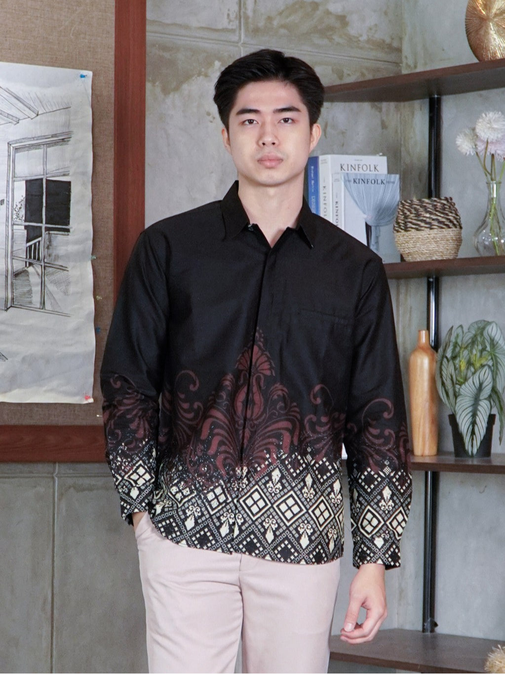 Swipe Up Kemeja Batik Pria Katun Slimfit Modern Lengan Panjang Motif Kresna Black