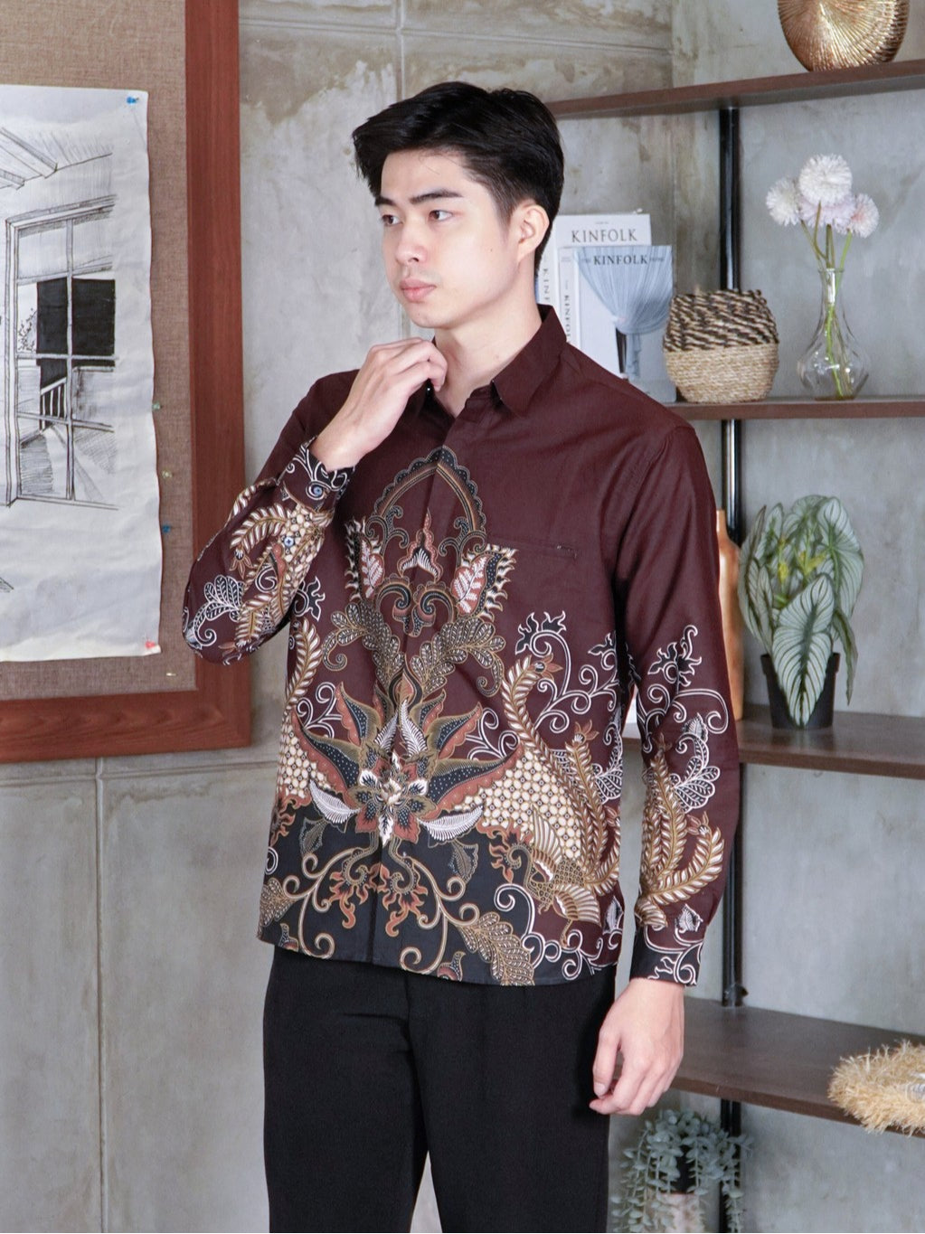 Swipe Up Kemeja Batik Pria Modern Slimfit Lengan Panjang Abimanyu Mahogany