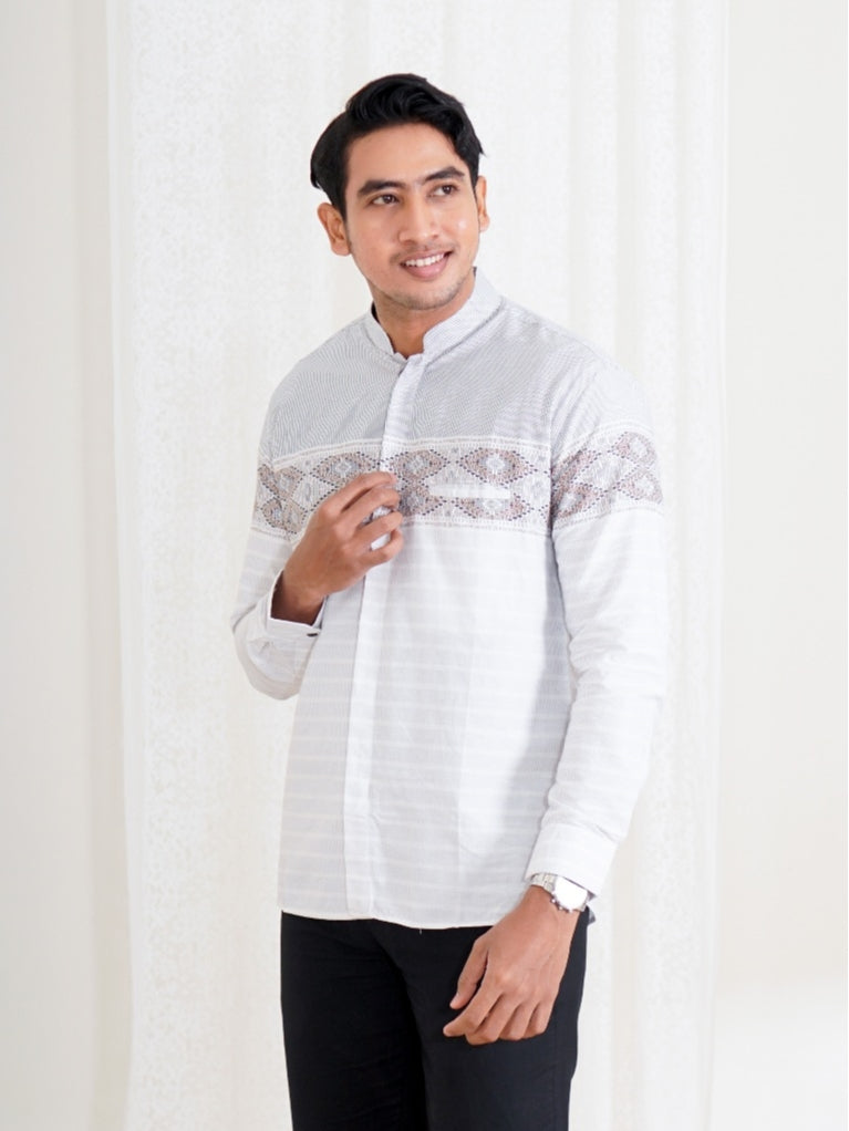 Swipe Up Kemeja Koko Pria Modern Katun Lengan Panjang Motif Zayn White