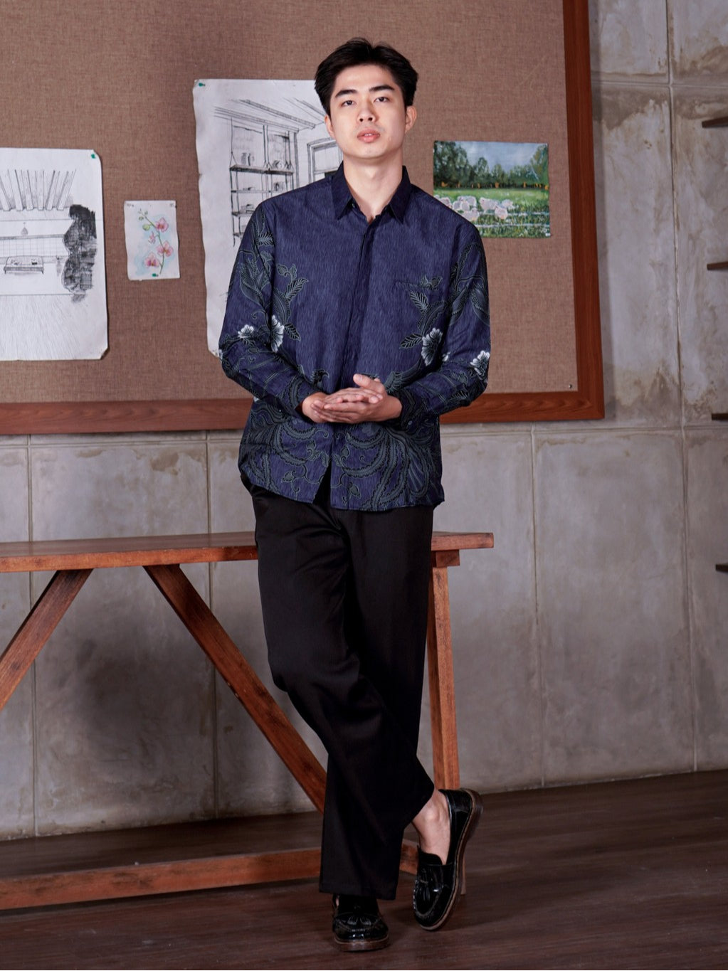 Swipe Up Kemeja Batik Pria Modern Slimfit Katun Lengan Panjang Motif Gokura Blue