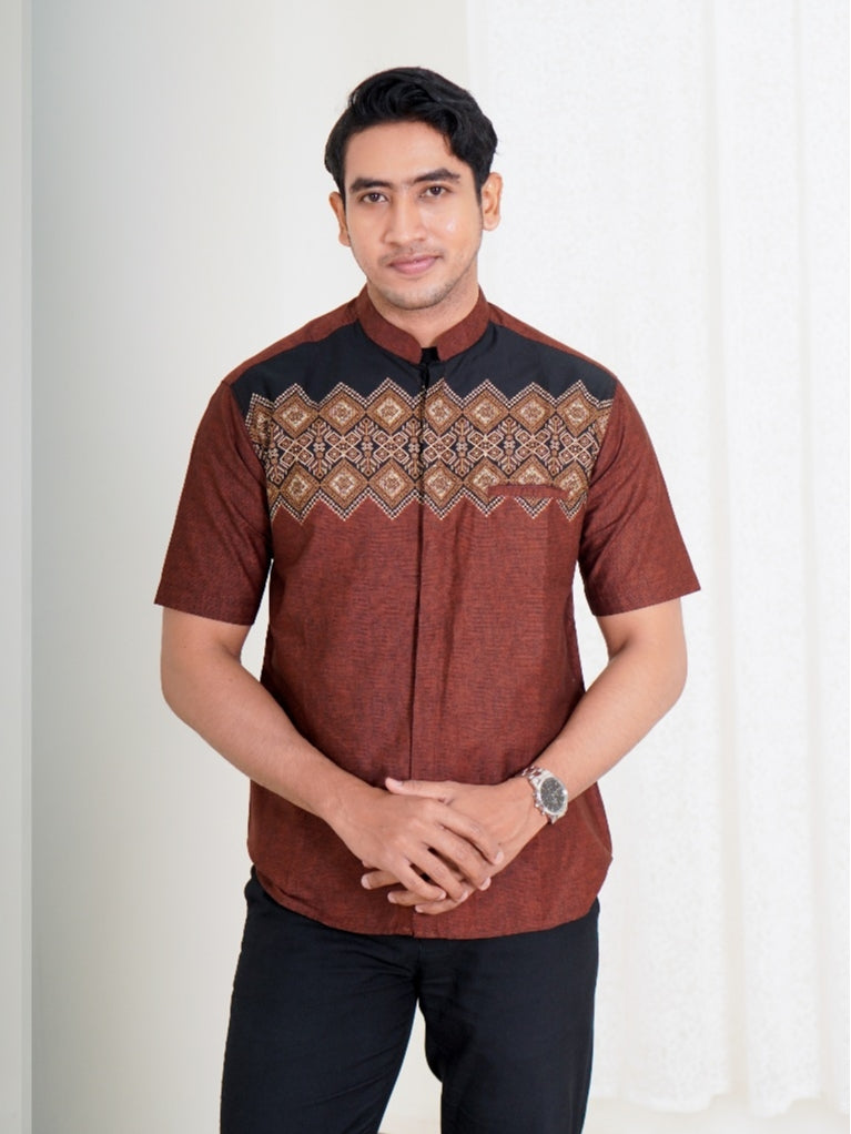 Swipe Up Kemeja Koko Pria Modern Katun Lengan Pendek Motif Aydan Brown