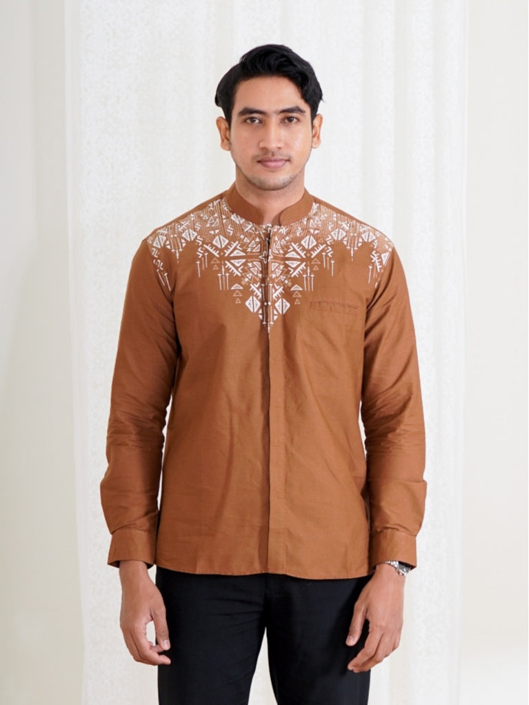 Swipe Up Kemeja Koko Pria Modern Katun Lengan Panjang Motif Arfathan Brown