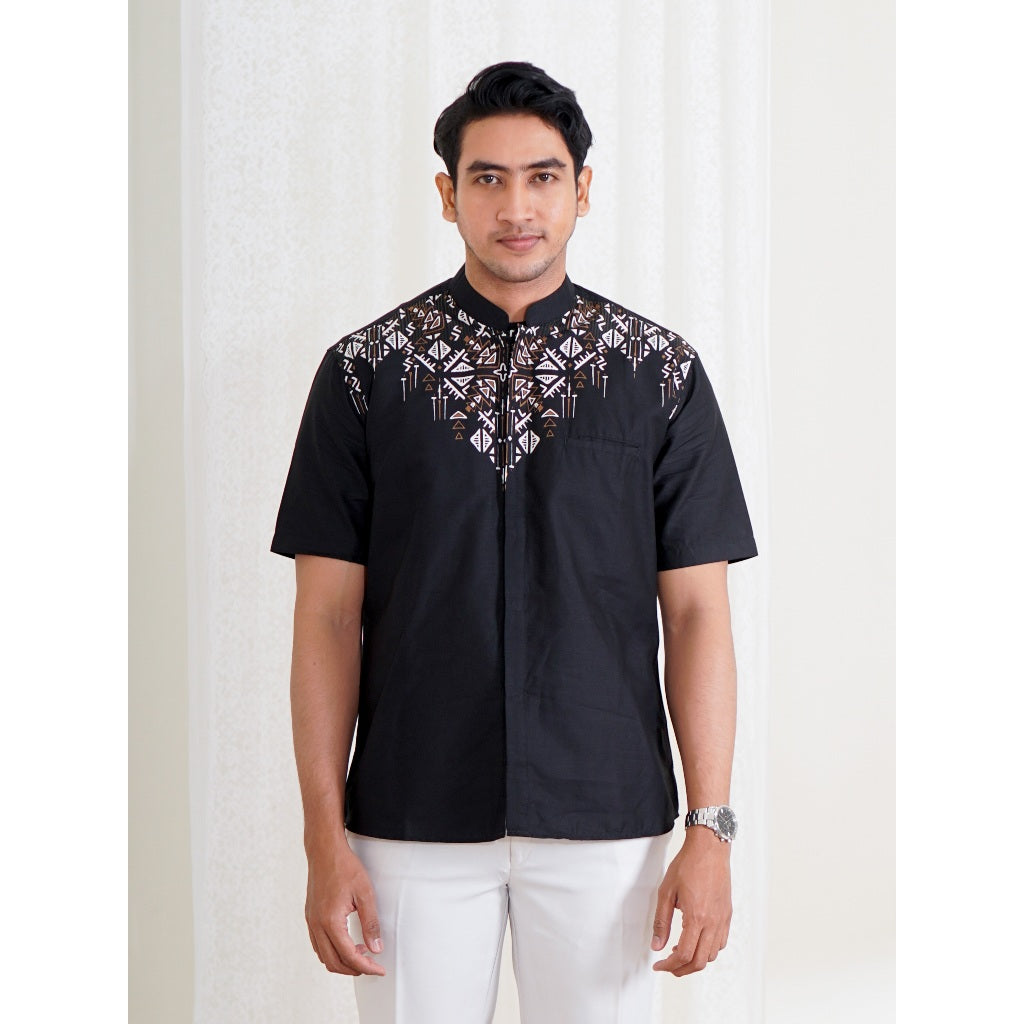 Swipe Up Kemeja Koko Pria Modern Katun Lengan Pendek Motif Arfathan Brown