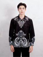 Swipe Up Kemeja Batik Pria Modern Katun Slimfit Lengan Panjang Motif Rupakenca Black