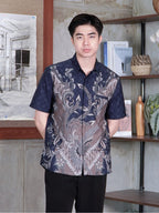 Swipe Up Kemeja Batik Pria Katun Modern Slimfit Lengan Pendek Keitoo Navy