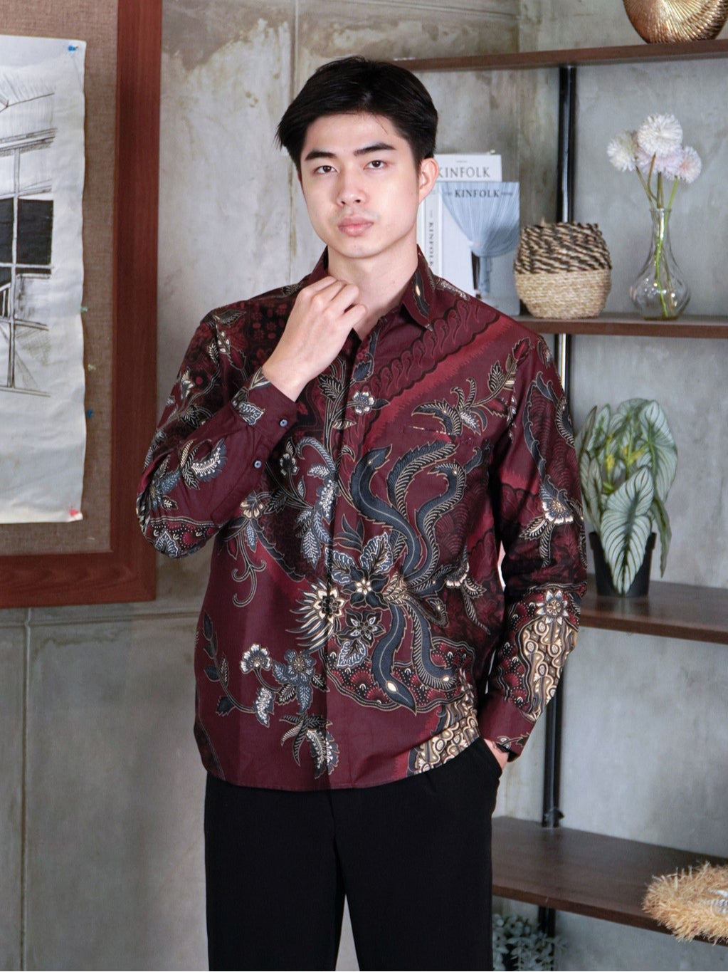 Swipe Up Kemeja Batik Pria Modern Slimfit Lengan Panjang Hoya Maroon